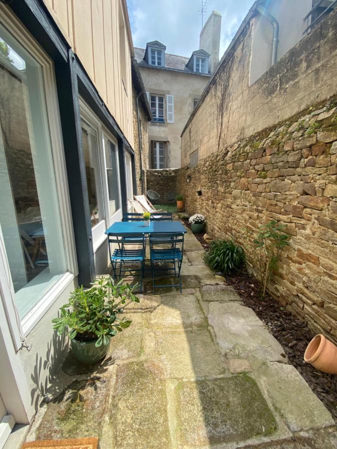 Ty Guenhael Petite Maisonnette Avec Exterieur Intra-Muros Proche Port De Vannes Exterior photo